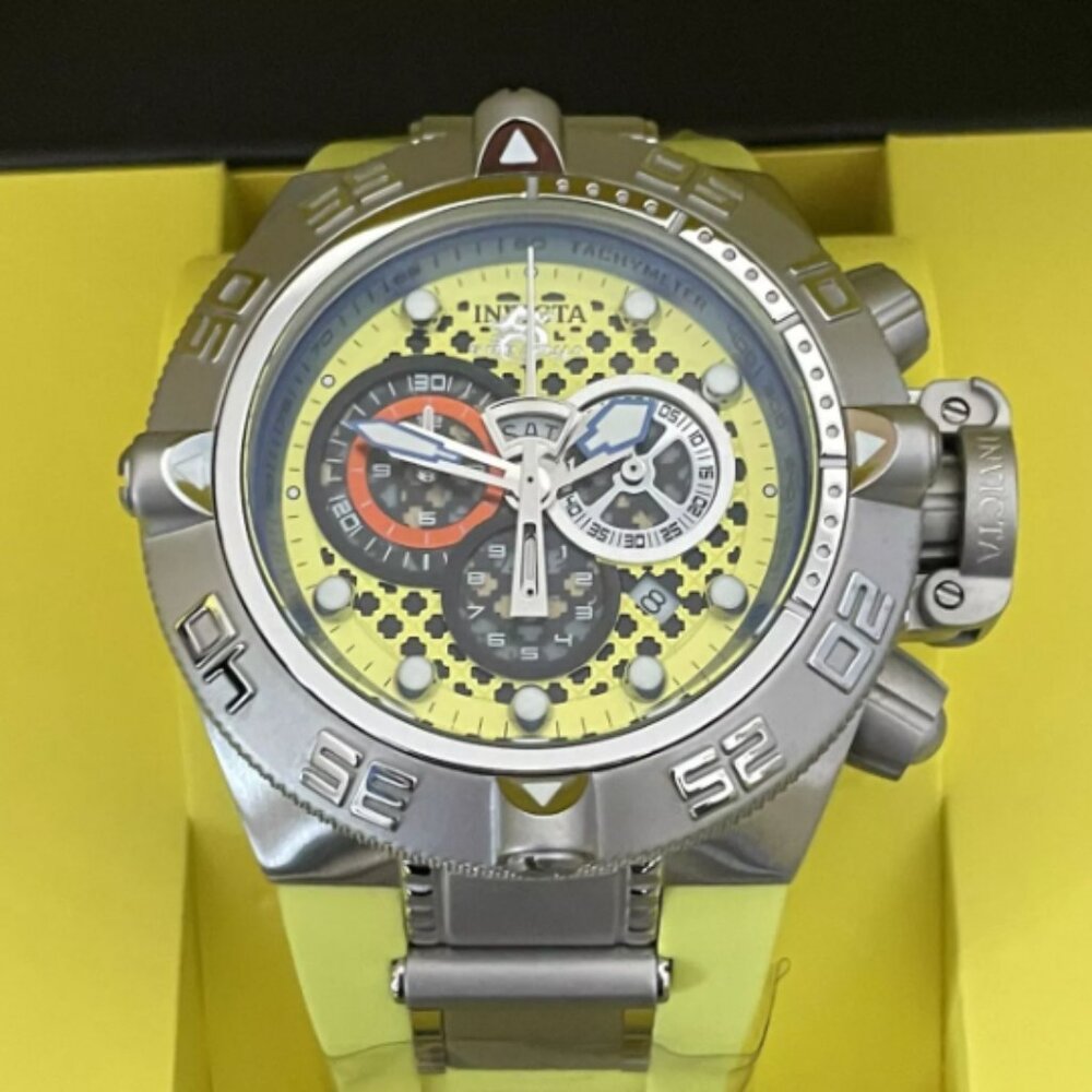 INVICTA Subaqua IV Mens Chronograph Watch Black/Hi-Vis Yellow NEW 10976 RARE!